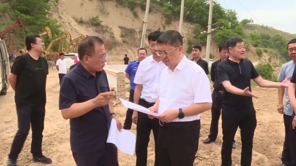 刘鹏程检查指导全市耕地保护和卫片执法工作