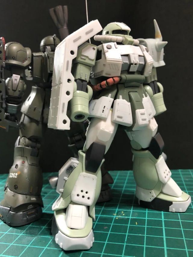 陆战型高机动扎古2