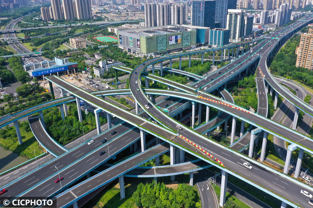 浙江宁波编织立体交通网破解城市拥堵症