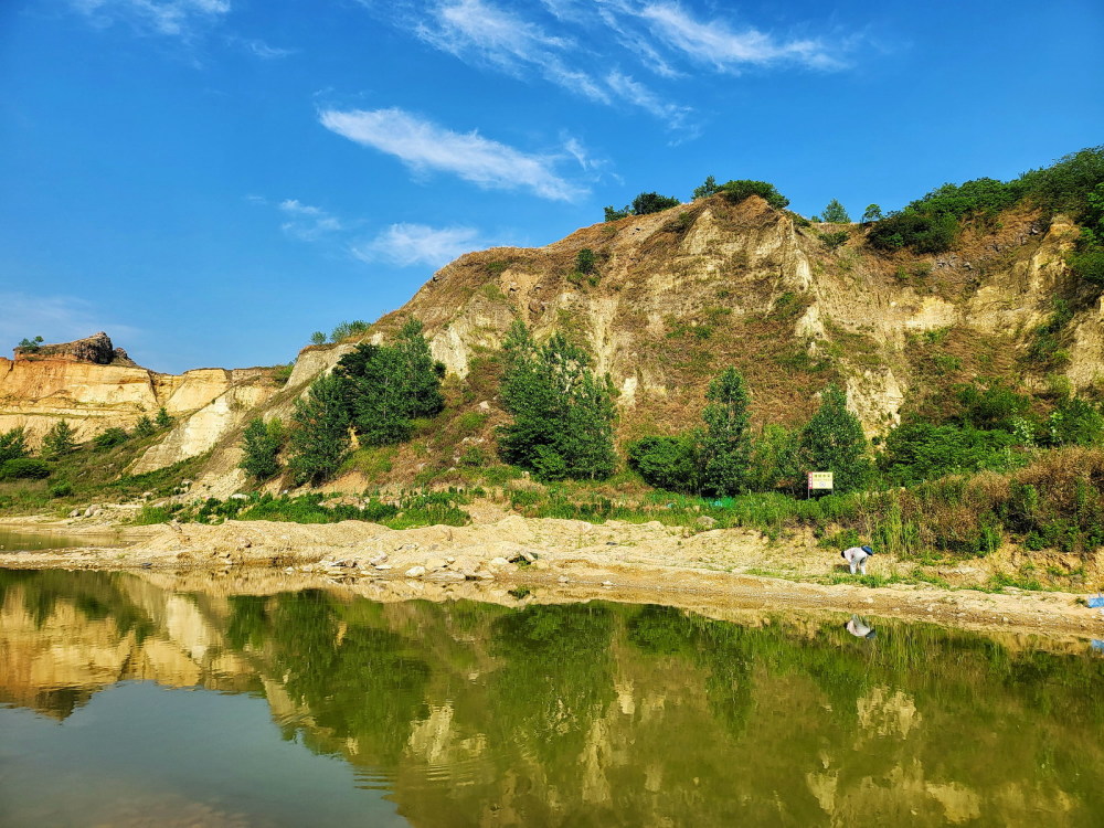 素有"雨花石故乡"之称的六合横梁"小天池"_腾讯新闻
