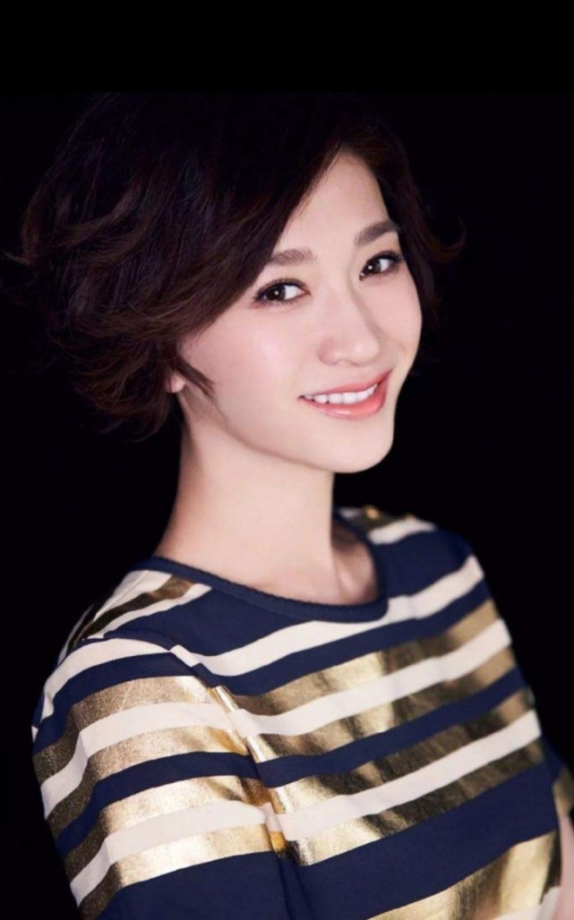李小冉的美照
