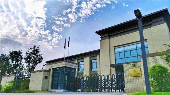 西安领事馆区总占地约610亩,规划总建筑面积105万平方米,是外交部批准