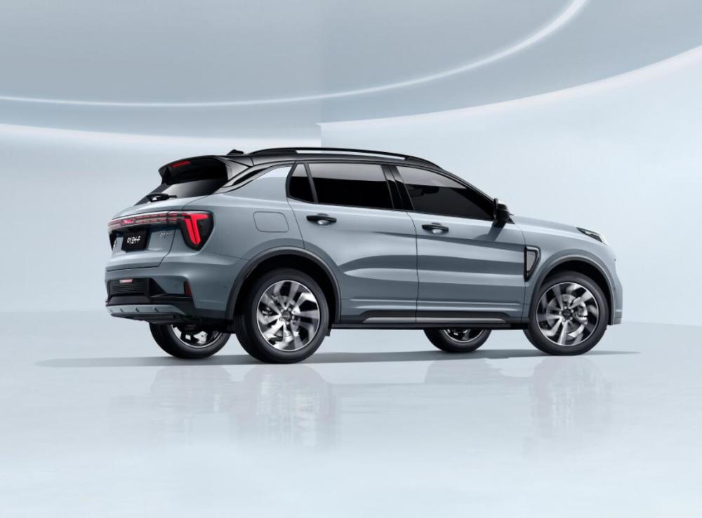 车尾设计大幅度修改领克01emf油电混动版开启预售18821万元