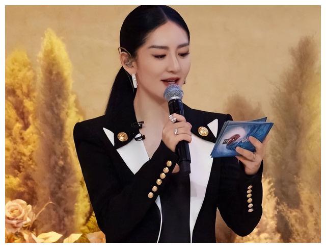 节目才播三期,就暴露真实水平,谢娜离"翻身"又远了一步_腾讯新闻