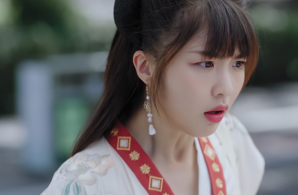 播2天挤到飙升榜第1剧情过瘾笑出腹肌罗正选对剧本抽中王炸