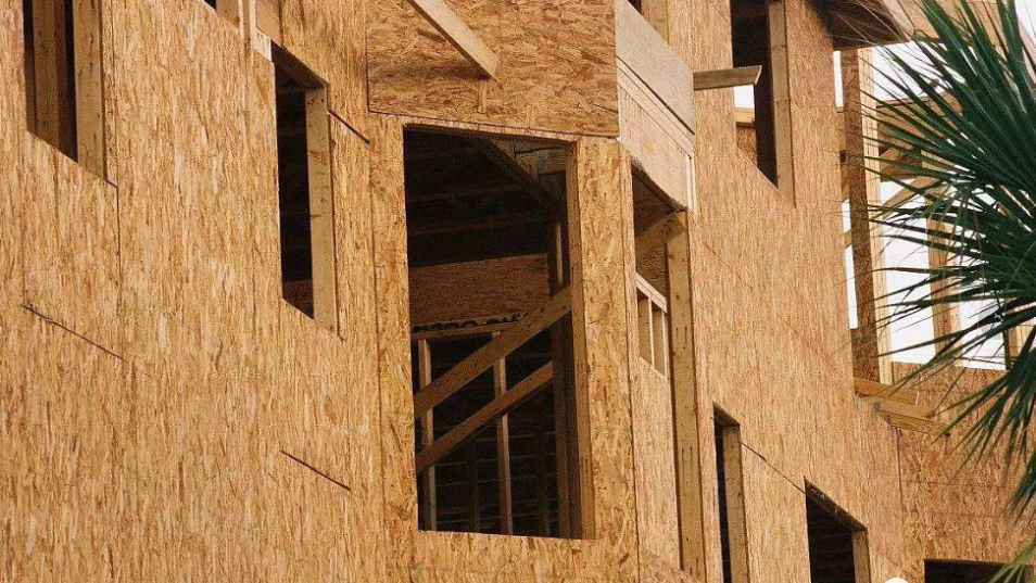 国外热卖的欧松板,为什么在国内爆冷?难道是"水土不服"吗?_腾讯新闻