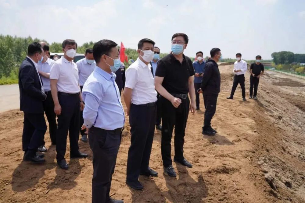 头条我市召开2022年防汛抗旱工作会议及总河长工作会议