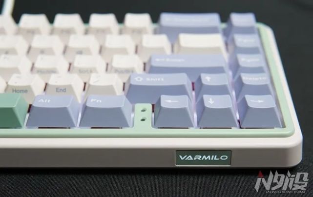 热插拔,定制机械轴!阿米洛迷你洛机械键盘开箱