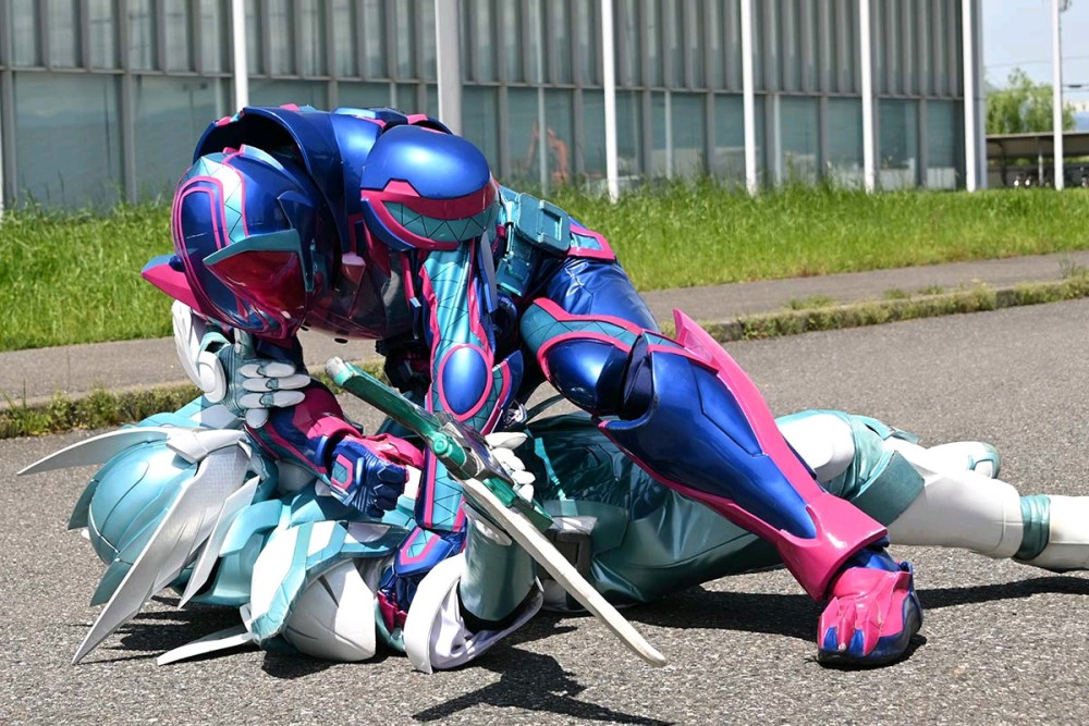 假面骑士revice40话预告一辉发出单挑申请大二彻底变成了小丑