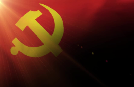 百年峥嵘岁月,百年党旗鲜艳.