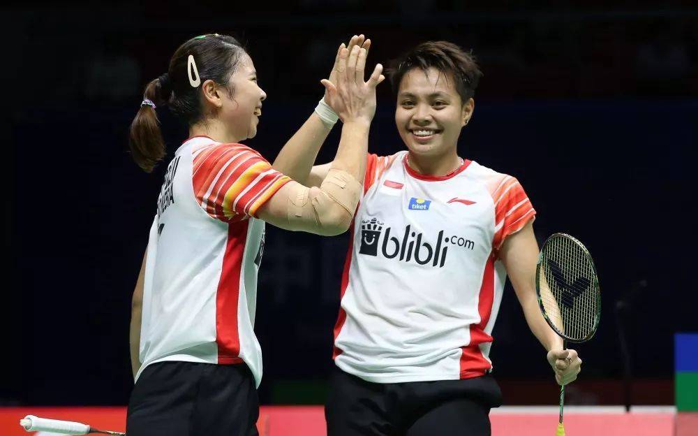 印尼女双一姐退役众星出席助兴表演赛国羽4人出席黄鸭登场