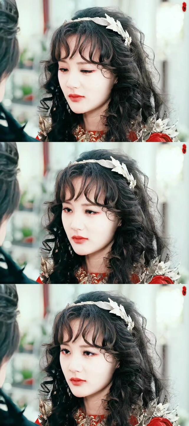 李一桐饰演女主角聂倾城一角,勇敢倔强,敢爱敢恨,虽然这是李一桐的第