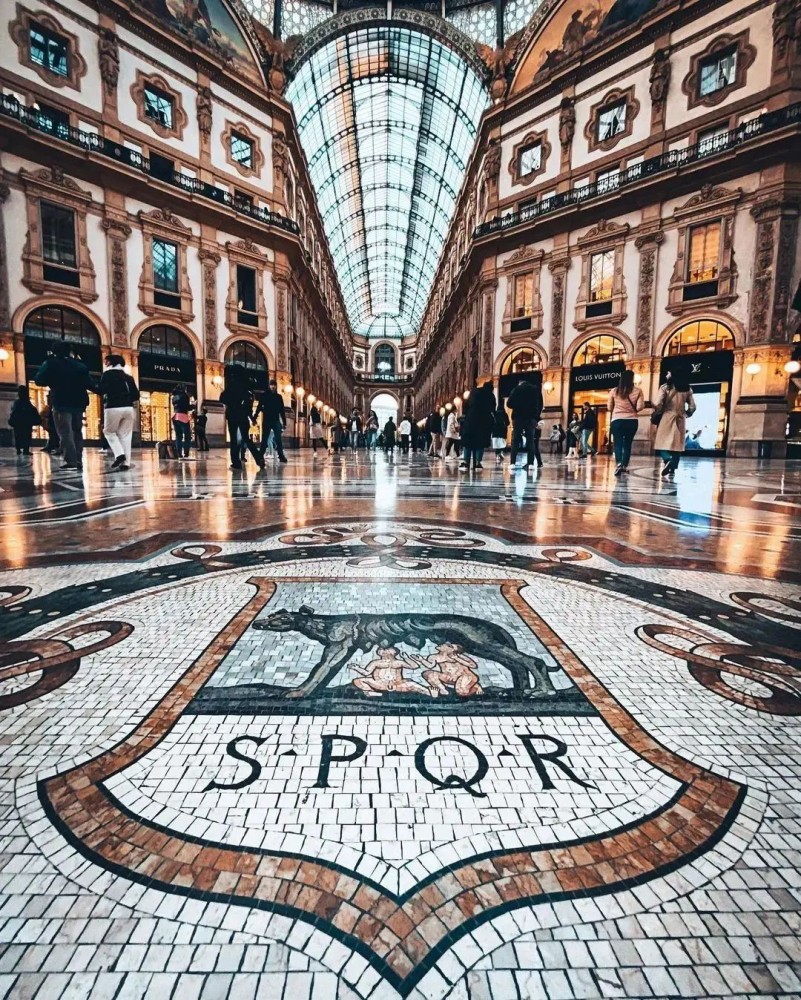 意大利第二大城市米兰世界时尚艺术中心古典与现代交融的时尚之都