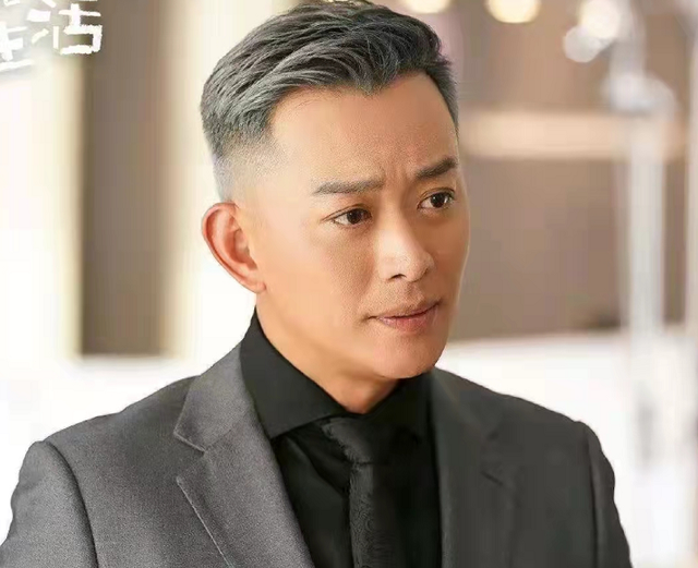 戏骨郝一平突然住院躺床上自曝做心脏支架曾出演西游记后传如来佛祖