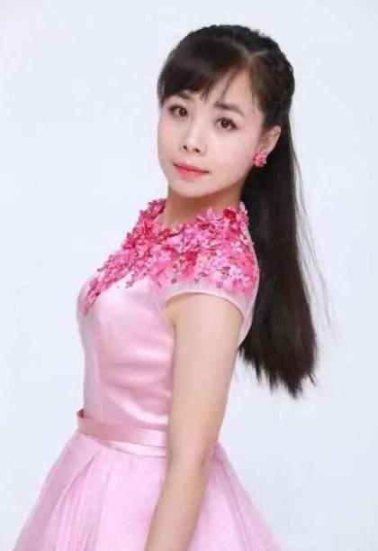 国家一级演员王二妮买不起房回归农村放牧耕作?