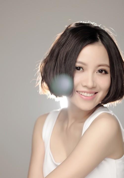 姚贝娜父母:女儿26岁上春晚,33岁患癌去世,如今仍然无法忘怀_腾讯新闻