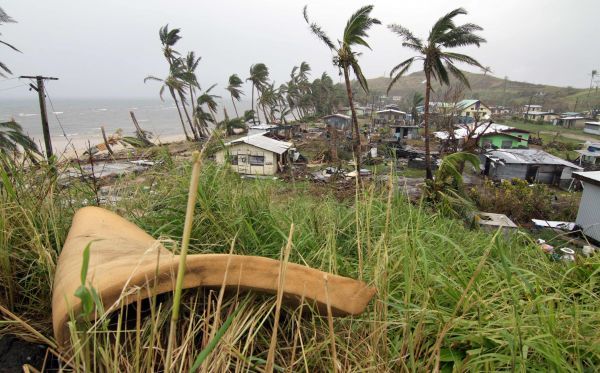 斐济防长：“战机军舰不是我们的首要关切，毁灭性气候变化才是”