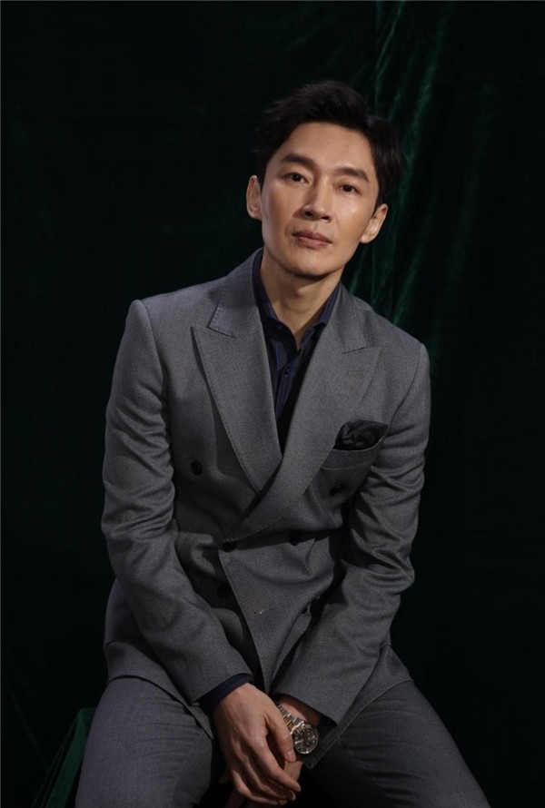 曹磊:不拘泥于角色 不畏惧改变