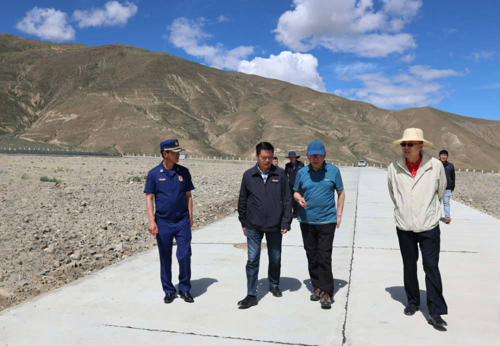 山南市委副书记市长次仁平措带队检查指导区域性消防安全风险隐患整改