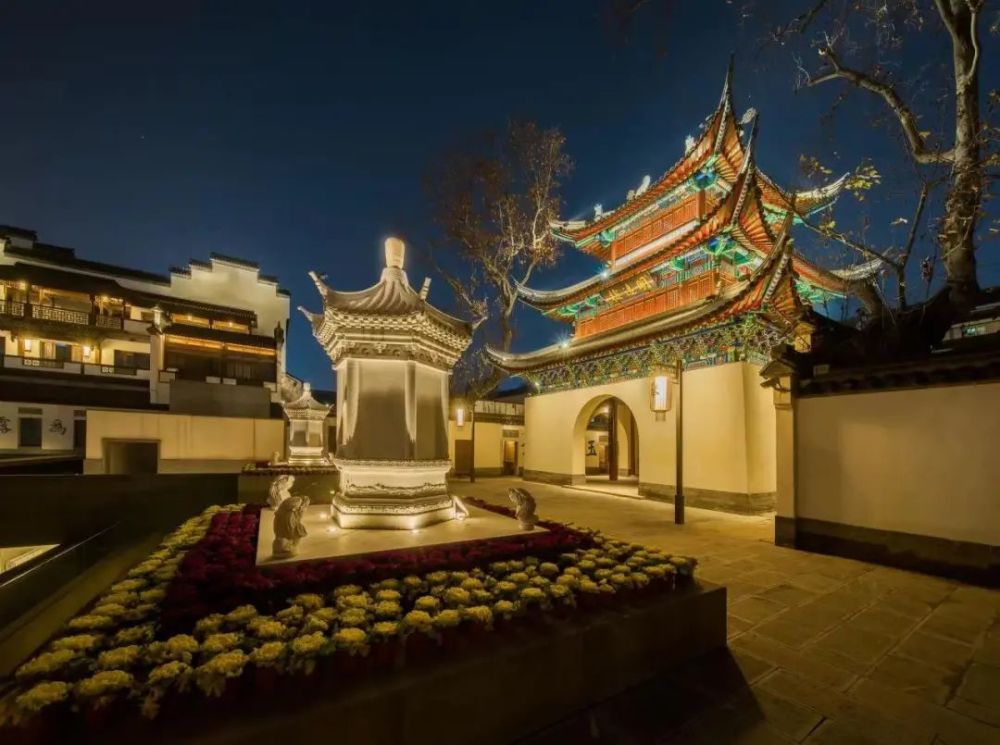 58抢"夫子庙江南贡院"双人票￥68家庭票更划算!_腾讯新闻