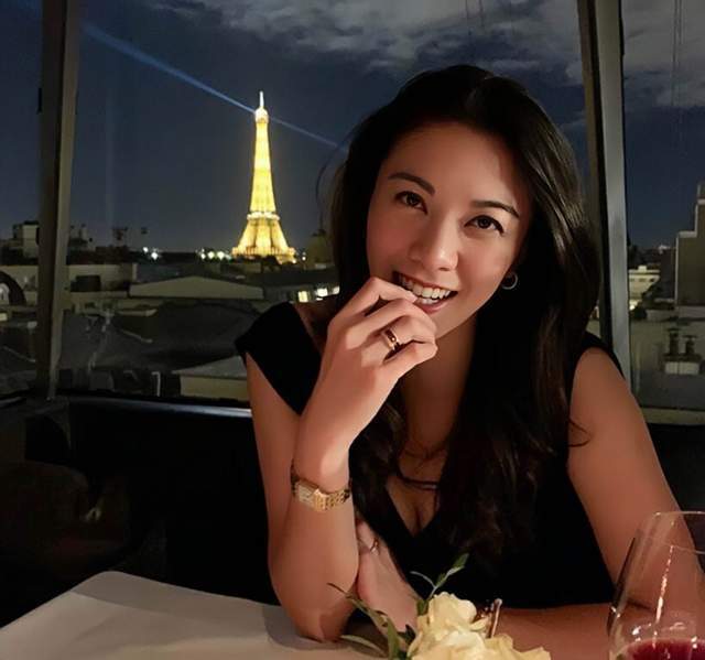 突发香港知名女星廖碧儿所经营酒吧20名客人确诊被迫紧急停业