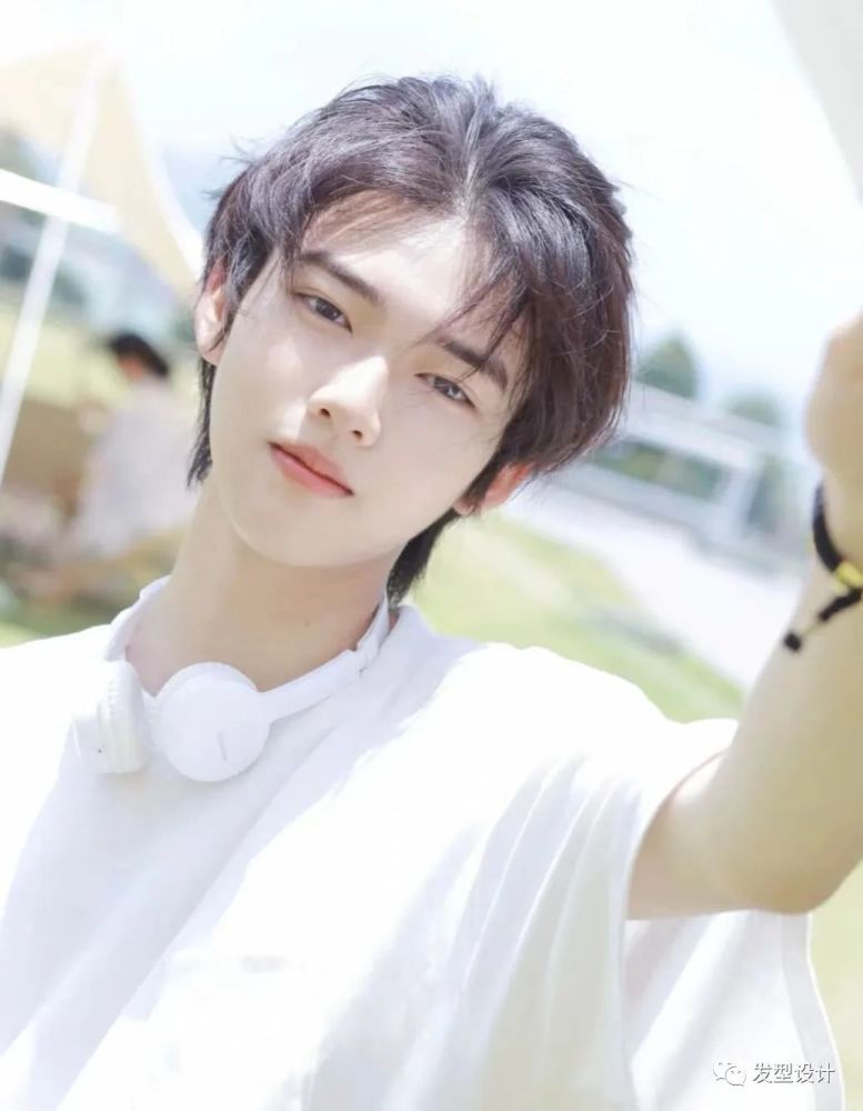 少年感十足男生短发