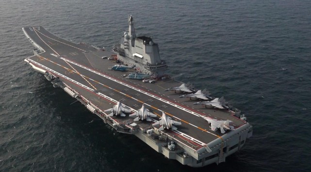 山东号上出现大量垂直起降飞机,核心看点不是无人机,惊喜还很多