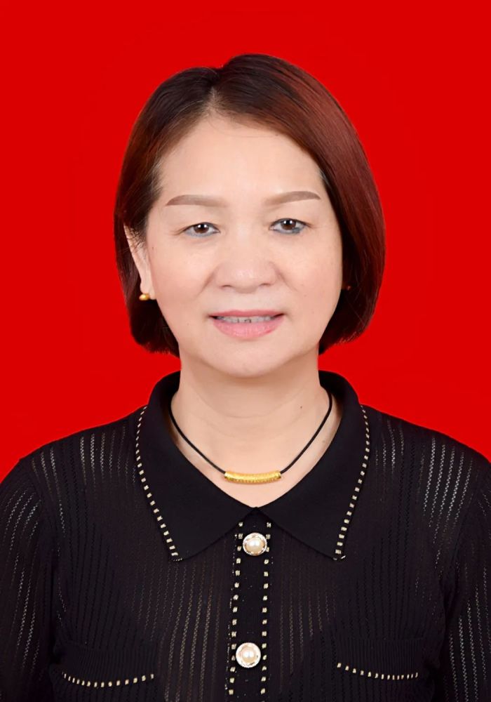 徐小莉多年来始终热心公益事业,2008年第一次献血至今,她从未间断,总