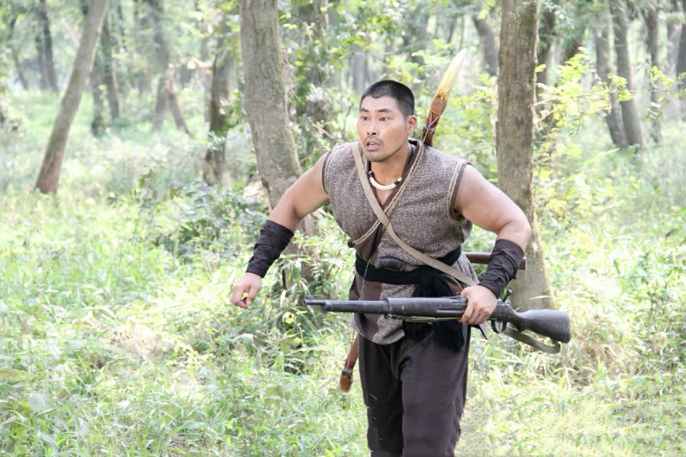 王新军娶秦海璐后事业平稳,他可能是《抗日奇侠》主演中混得最好的