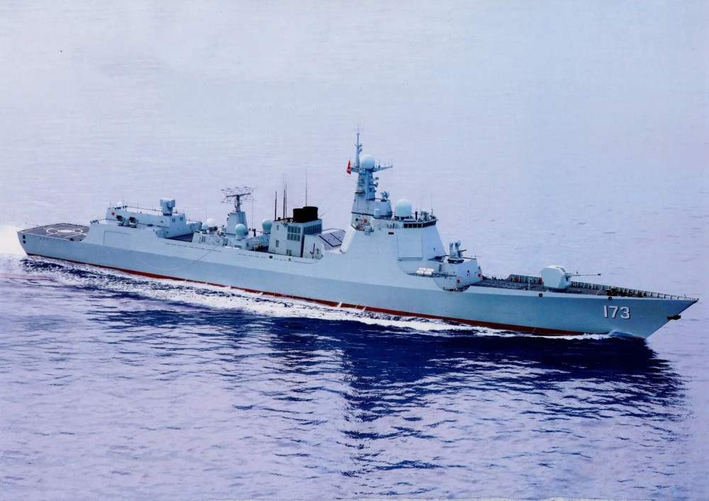 惊心动魄,海军052d长沙舰以一敌三,对峙47小时赶走外舰_腾讯新闻