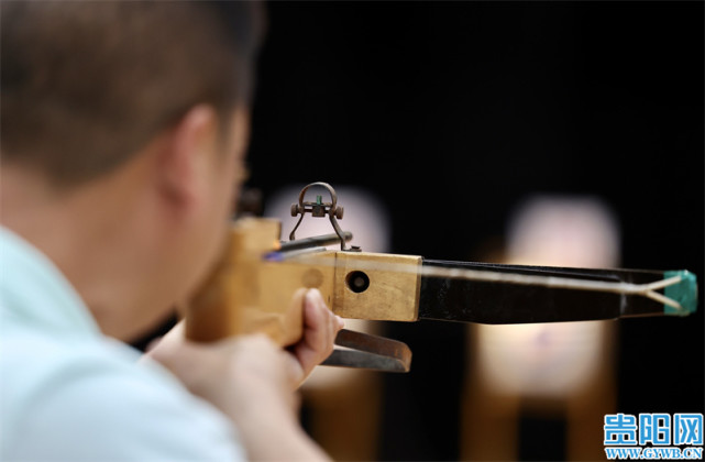 图击|贵阳市第十一届少数民族传统体育运动会射弩比赛