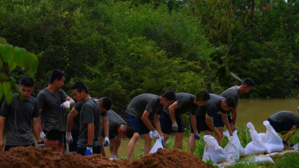 抢险救援，子弟兵冲锋在一线移民局可以办理护照嘛