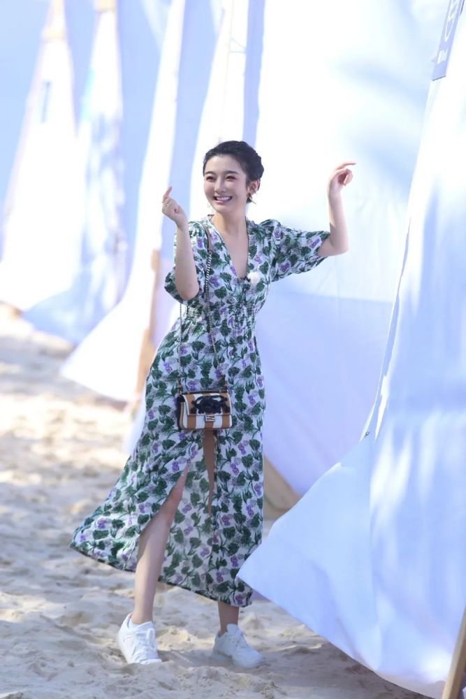 吴雅婷我会期待新的感情但不必要靠结婚证证明