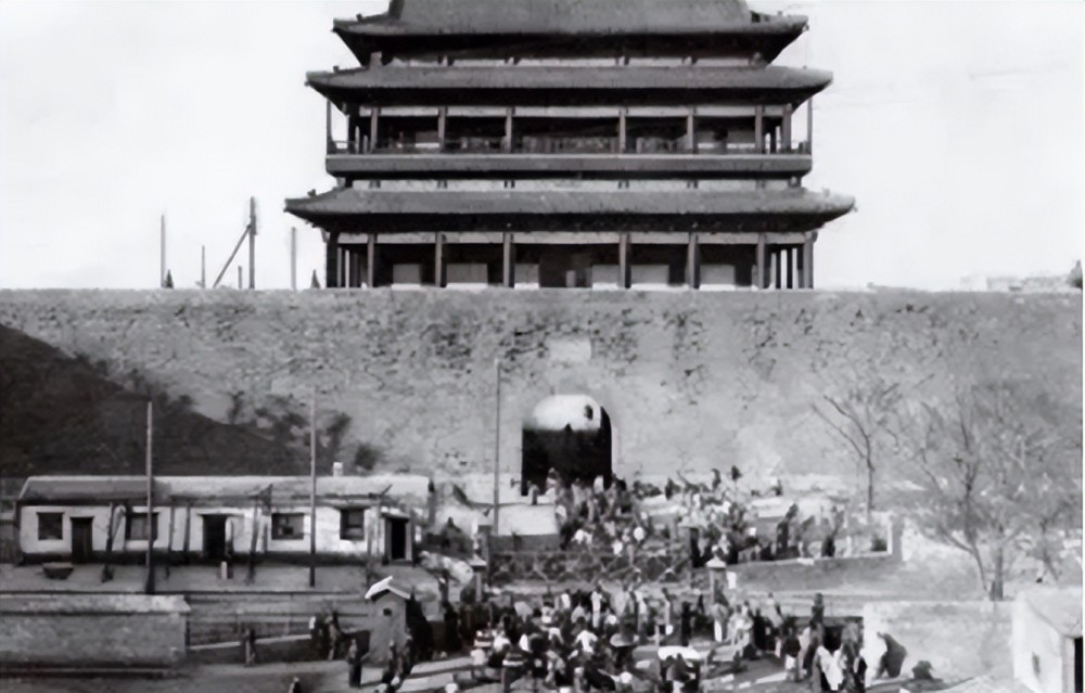 郭沫若坚决拆北京古城墙，梁思成气得落泪，撂下的狠话多年后应验600638新黄浦