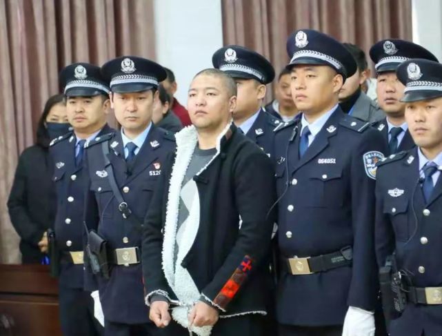 四川罪犯罗登被执行死刑 曾涉故意杀人罪等七罪