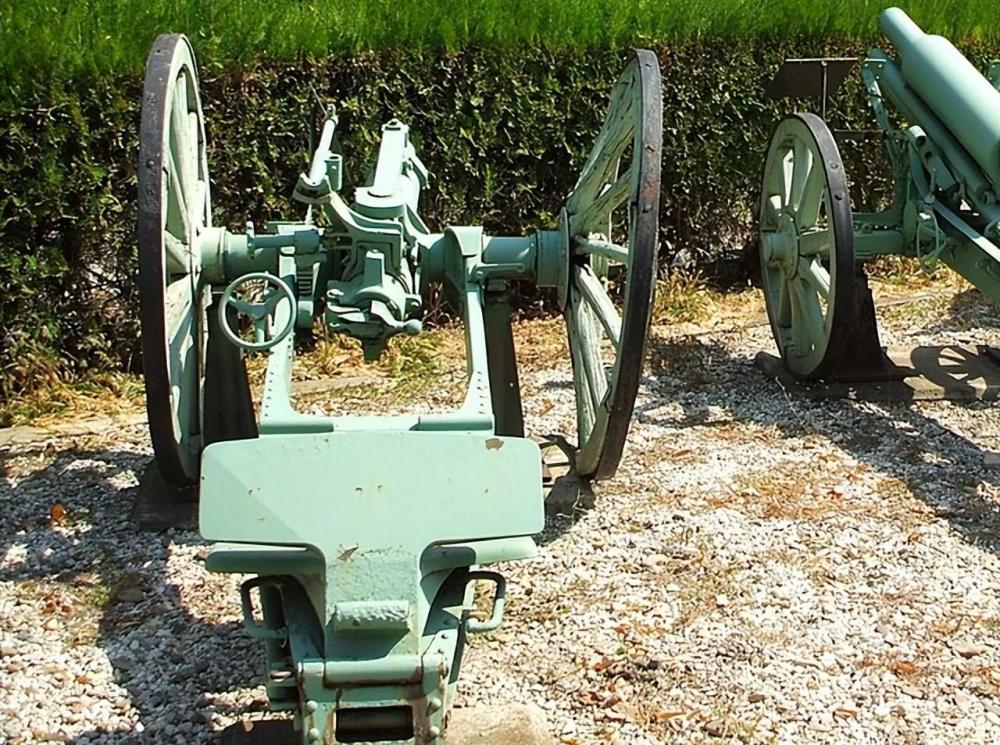 这款小炮与鬼子的92式步兵炮相比如何?俄国m1904 76毫米山炮_腾讯新闻