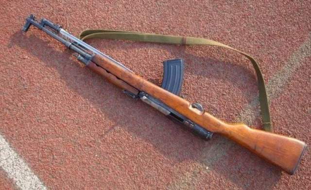 对越自卫反击战期间,我军曾使用的那些主要单兵武器