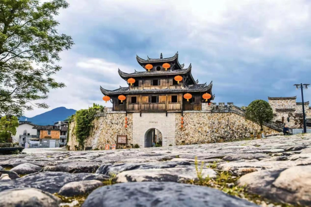 和平古镇岁月静好挡不住的风情依旧