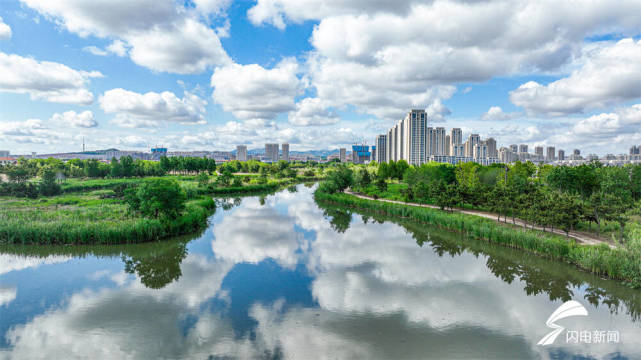 山東榮成:雨後濱海公園景如畫