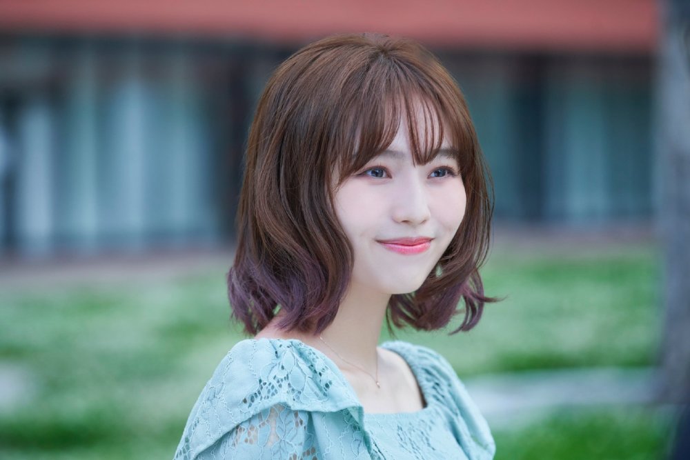 租借女友真人版官方剧照 22年7月放送预定 男主颜值比女主都高_腾讯