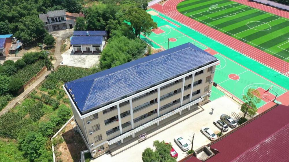 新生的运动场新生的白塘中学