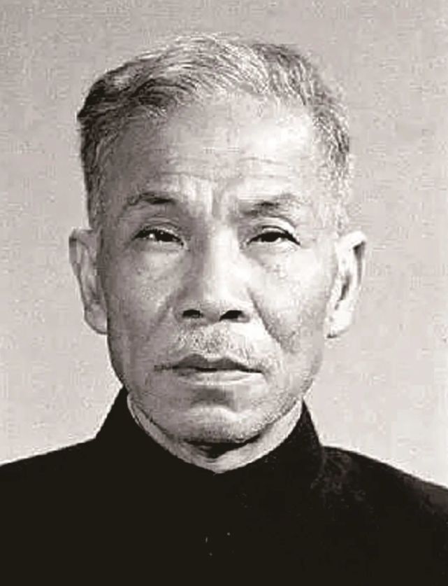 师范大学历史系,北京大学历史系联合主办,曾由著名历史学家范文澜主持