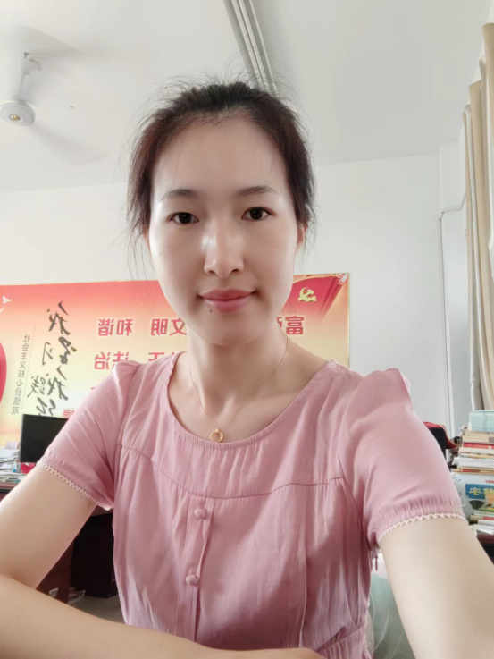 蔡静静五河县赤龙学校语文教师.