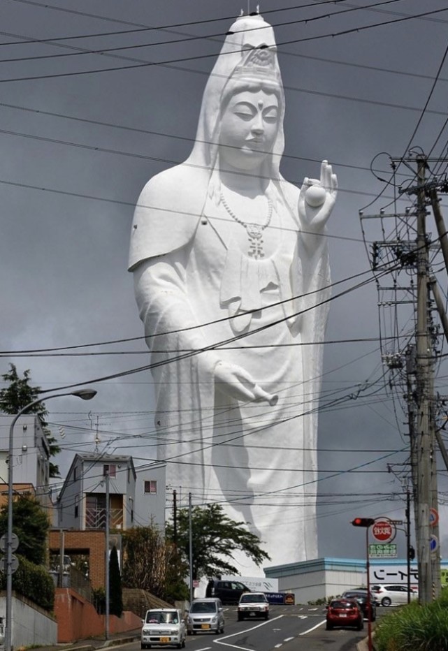 巨物恐惧症慎入!日本四十层楼高观音,超100米!