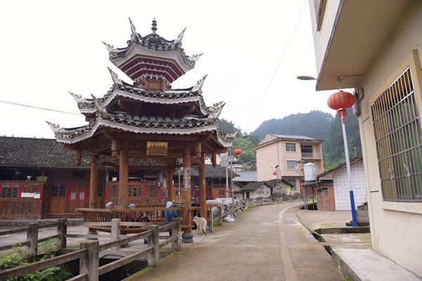 贵州岑巩龙田镇人居环境大整治乡村面貌大提升