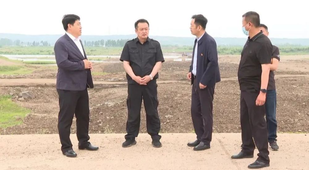 孙吴县开展城建项目调研检查