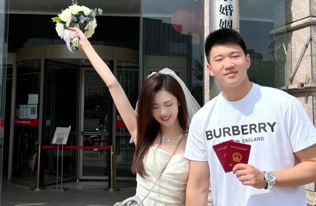 的婚礼,北京队下赛季准备进行人员调整,对一些老将进行清洗,像刘晓宇