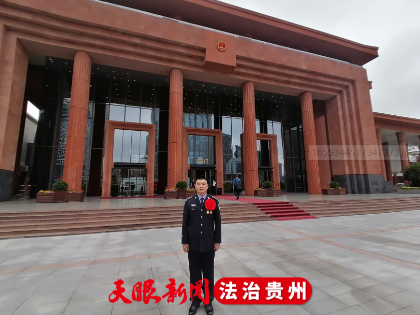 息烽县公安局陈伟在警营燃烧生命的激情