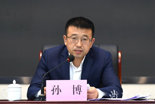 市委常委,市纪委书记,市监委代理主任孙博要求,要深刻把握开展"一卡通