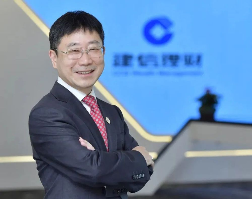 三年前,时任建行资产管理业务中心总经理的刘兴华领命南下,出任国内